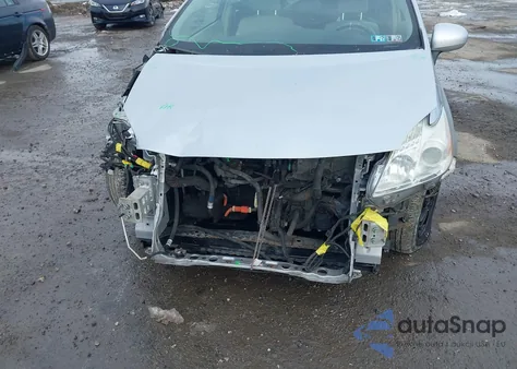 2014 Toyota Prius Two z USA, uszkodzony, nr VIN JTDKN3DU4E0357133